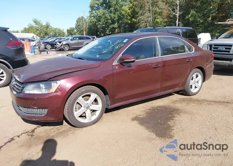 2012 Volkswagen Passat 2.5L Se из США, поврежденный, VIN 1VWBP7A32CC091388